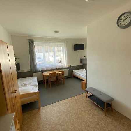 Apartmany Premyslova Hradec Králové Exteriör bild