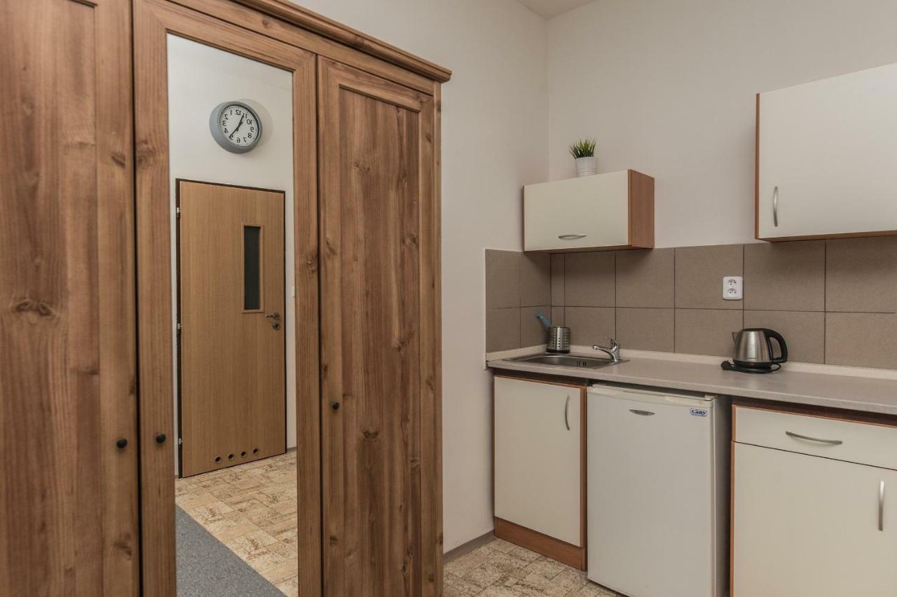 Apartmany Premyslova Hradec Králové Exteriör bild